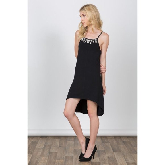 Women's High-Low Casual Tank Dress with Jewelry Detailed Chest - Elegant - Picture 2 of 8